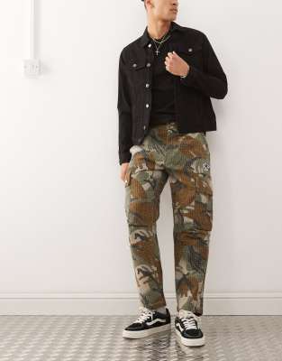Aape By A Bathing Ape Loose Fit Camo Cargo Pants-green