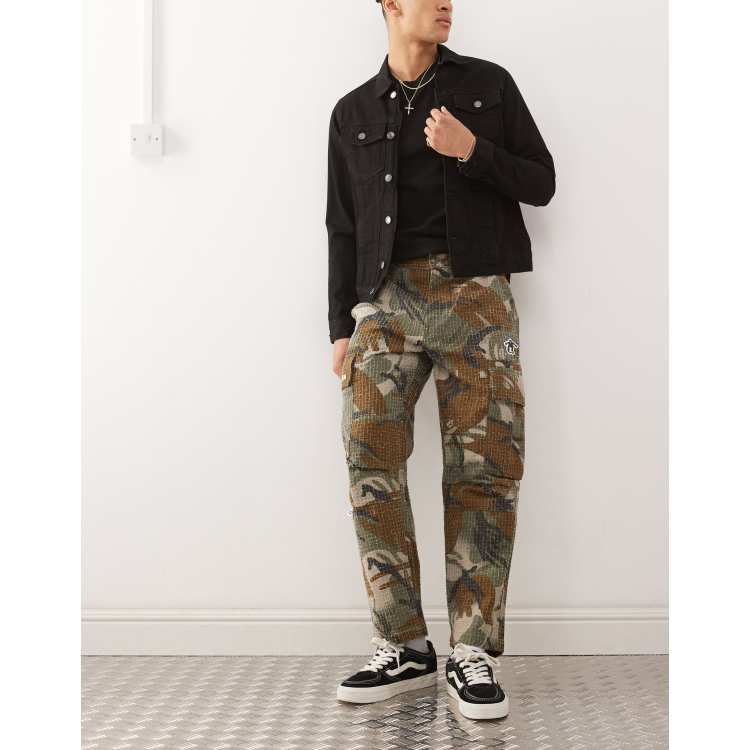 Aape by A Bathing Ape loose fit camo cargo pants | ASOS