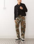 [AAPE BY A BATHING APE®] Aape by A Bathing Ape loose fit camo cargo pants-Green L GREEN