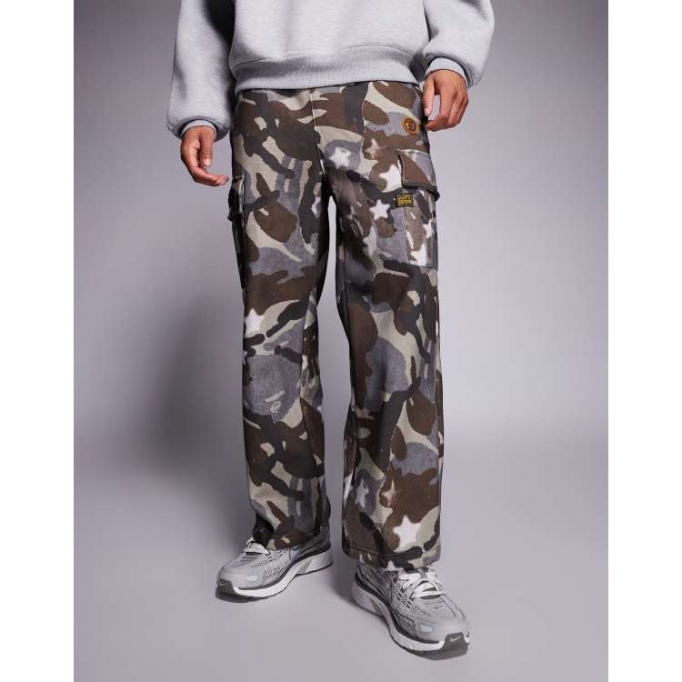 Aape by A Bathing Ape loose fit cargo pants in brown camo print | ASOS