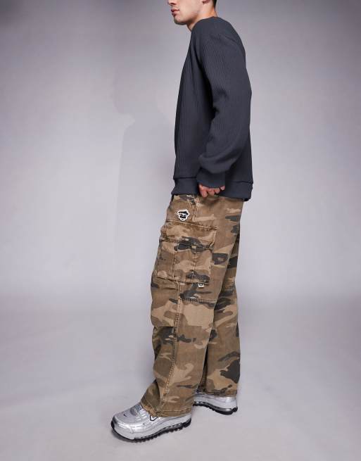 Aape By A Bathing Ape® - Losvallende cargobroek met camouflageprint in beige, 3 van 5