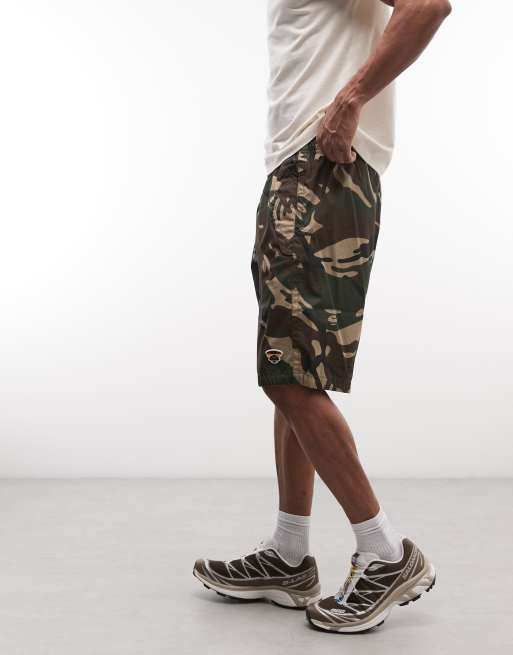 Aape by A Bathing Ape løstsiddende cargoshorts i camo, 3 af 5