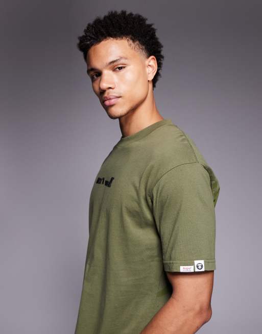 Aape by A Bathing Ape - Maglietta squadrata verde con stampa stile graffiti sulla schiena, 4 di 5