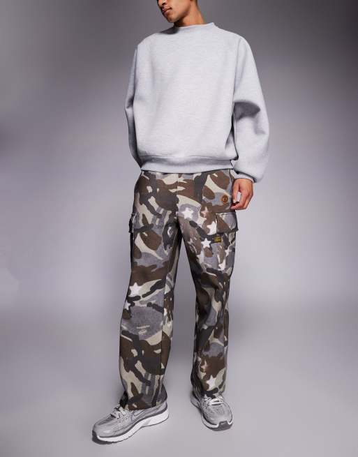 Aape by A Bathing Ape - Pantaloni cargo ampi marroni con stampa mimetica, 2 di 5