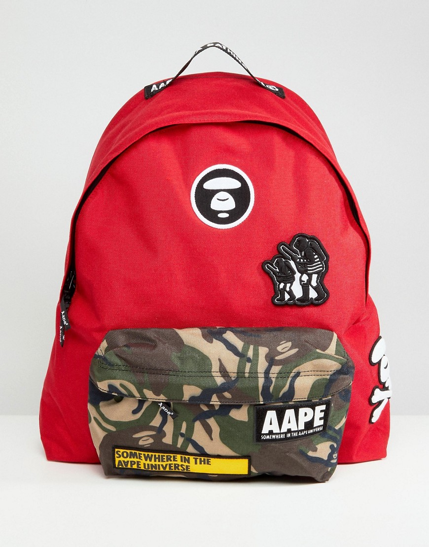 AAPE By A Bathing Ape – Röd ryggsäck med kamouflagefickor