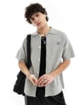 [AAPE BY A BATHING APE®] Aape By A Bathing Ape short sleeve knitted bowling shirt in grey-White XL Grey