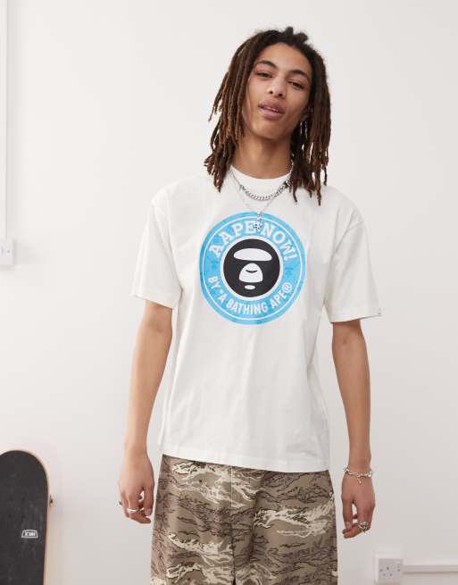 AAPE by A BATHING APE® - T-shirt avec logo sur la poitrine - Blanc cassé 