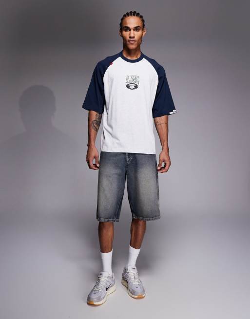 AAPE by A Bathing Ape - T-shirt oversize con maniche raglan grigia e blu con stampa sul retro, 2 di 5