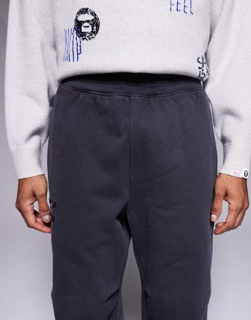 Aape By A Bathing Ape x Erased - Sorte forvaskede joggingbukser i kraftig jersey med løstsiddende pasform, 4 af 5