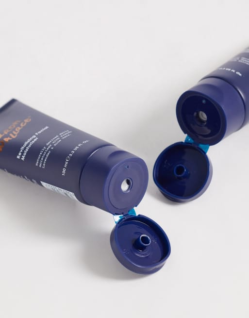 Aaron Wallace - Kit per la cura della persona - Risparmia 20%, 4 di 4