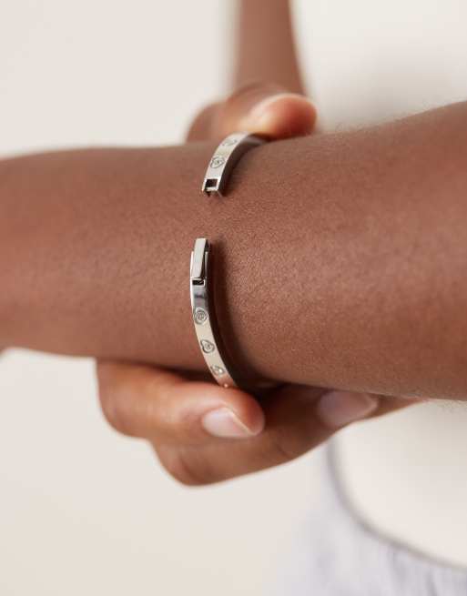 Abbott Lyon - Bracciale rigido in acciaio inossidabile resistente all'acqua placcato argento con cuore in cristallo, 3 di 4