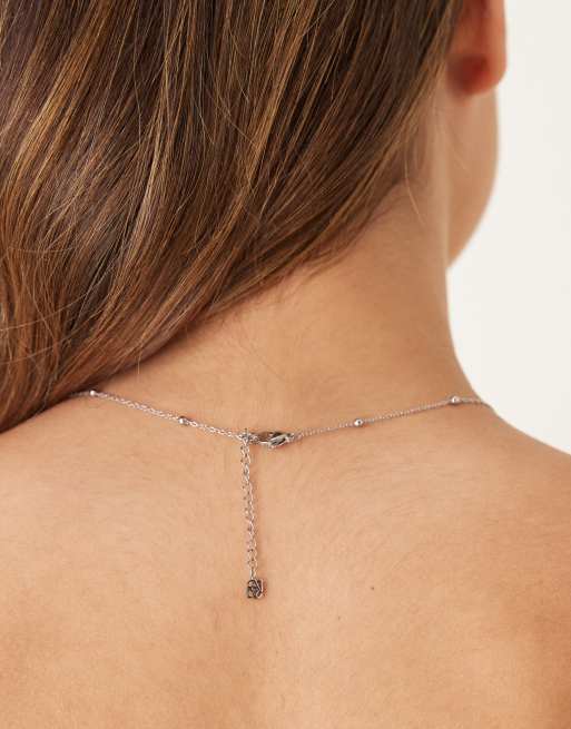 Abbott Lyon - Collana in acciaio inossidabile resistente all'acqua placcato argento con iniziale "J", 3 di 4