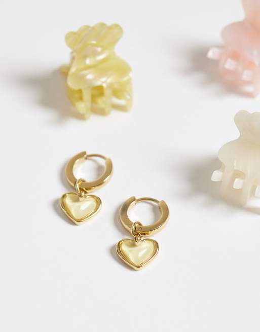 Abbott Lyon - Pendientes de aro pequeños chapados en oro de 18 quilates con diseño de corazón con cuarzo amarillo, 2 de 4