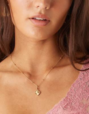 Abbott Lyon Abbott Lyon textured clover necklace in 18k gold plated waterproof stainless steel