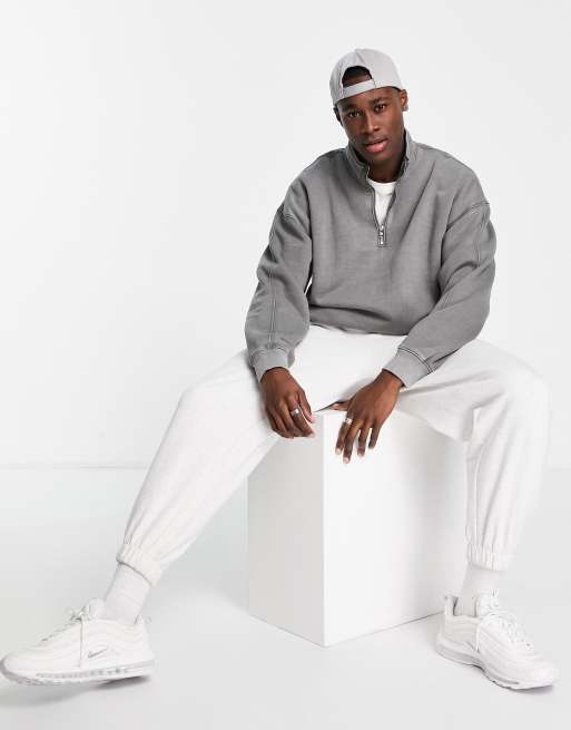 Abercrombie & Fitch 3D icon logo half zip sweatshirt in light gray, 4 of 4
