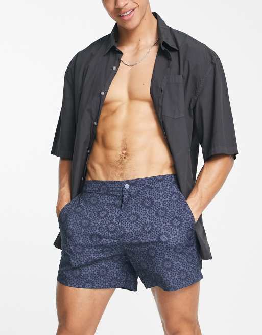 Abercrombie & Fitch - 5 inch lange zwemshort met elastische taille en geometrische tegelprint in marineblauw