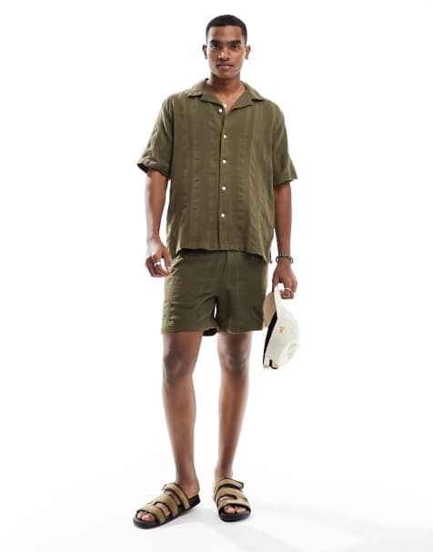 Green short hot sale outfit men