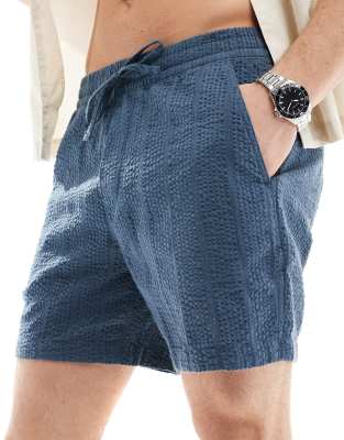 Abercrombie & Fitch Abercrombie & Fitch 6inch pull on seersucker shorts in mid blue