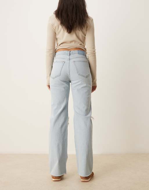 Abercrombie & Fitch 90s relaxed jeans with knee rip in light