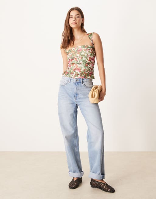 Abercrombie & Fitch – Ärmelloses, gerafftes Oberteil mit Blumenmuster und eckigem Ausschnitt , 3 von 4