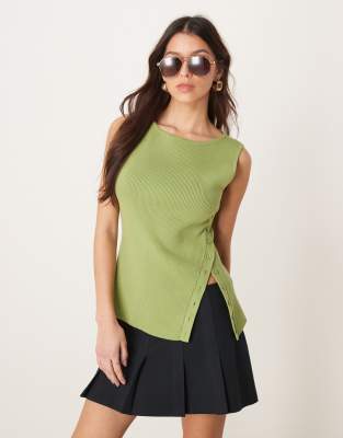 Abercrombie & Fitch - Asymmetrisches Strick-Tanktop in Olivgrün