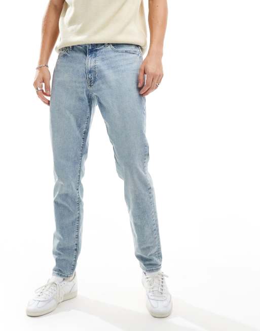 Abercrombie & Fitch – Athletic – Jasnoniebieskie jeansy o dopasowanym kroju
