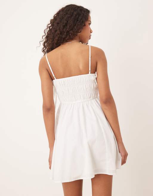Abercrombie & Fitch - Robe babydoll courte à smocks - Blanc