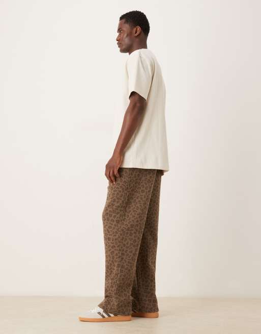 Abercrombie & Fitch baggy open hem sweatpants in leopard print, 3 of 5