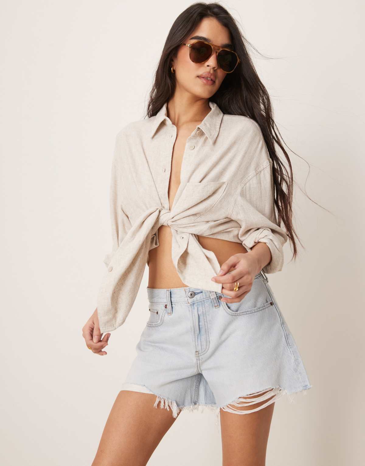 Abercrombie & Fitch baggy short in light blue