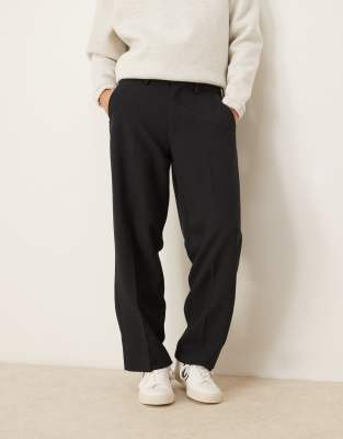 ASOS DESIGN super oversized cropped heavyweight rib henley jumper in black