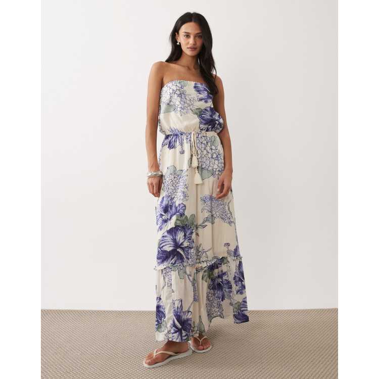 abercrombie tiered maxi dress Women's 100% Cotton Flowy in White | Size M ruching details along the bodice and a tiered pleated skirt abercrombie fitch Drama Ruffle Tiered