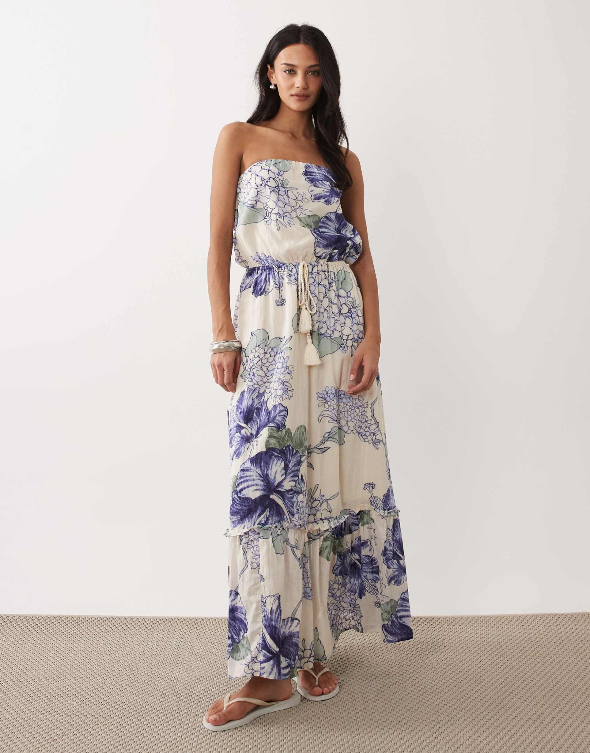 abercrombie & fitch bandeau tiered maxi dress with floral print in cream