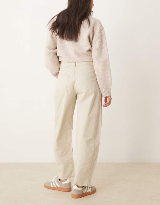 Abercrombie & Fitch barrel balloon pants in cream, 4 of 5