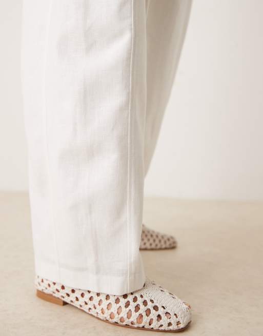 Abercrombie & Fitch – Barrel Leg Schlupfhose in Weiß mit Bindeband am Bund, 5 von 5