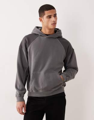 Basic-Kapuzenpullover in kontrastierendem Grau mit Kängurutasche-Grün Grün S