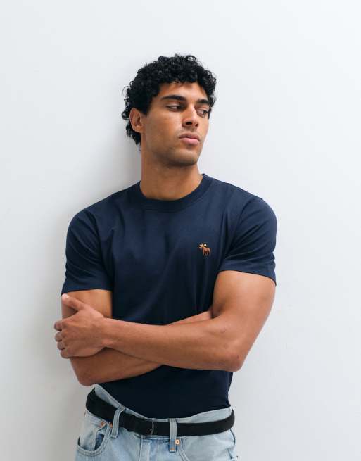 Abercrombie & Fitch – Basic-T-Shirt in Marineblau mit Markenlogo, 2 von 5