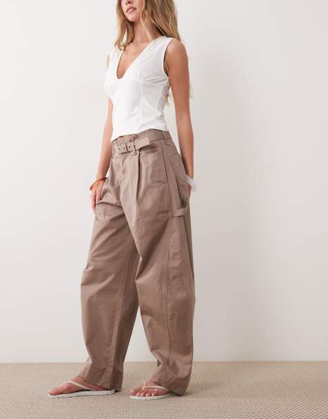 Abercrombie & Fitch – Beige byxor med barrelben och skärp - view 1