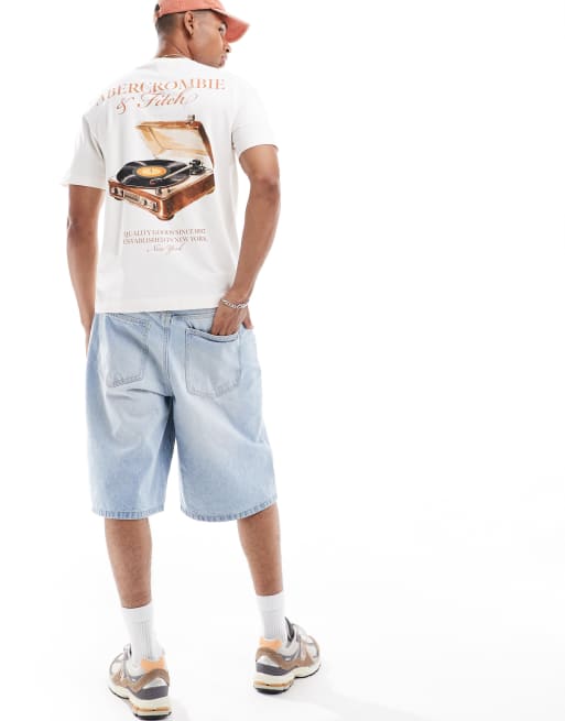 Abercrombie & Fitch – Biały T-shirt z nadrukiem gramofonu i logo na plecach