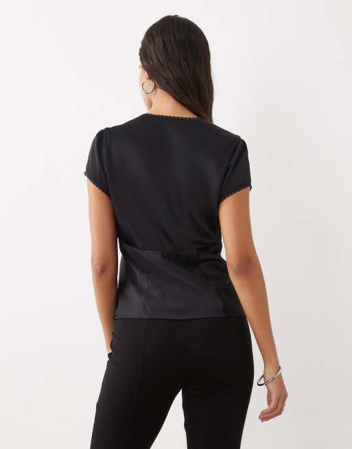 Abercrombie & Fitch blouse col V à manches courtes en noir, 4 de 4