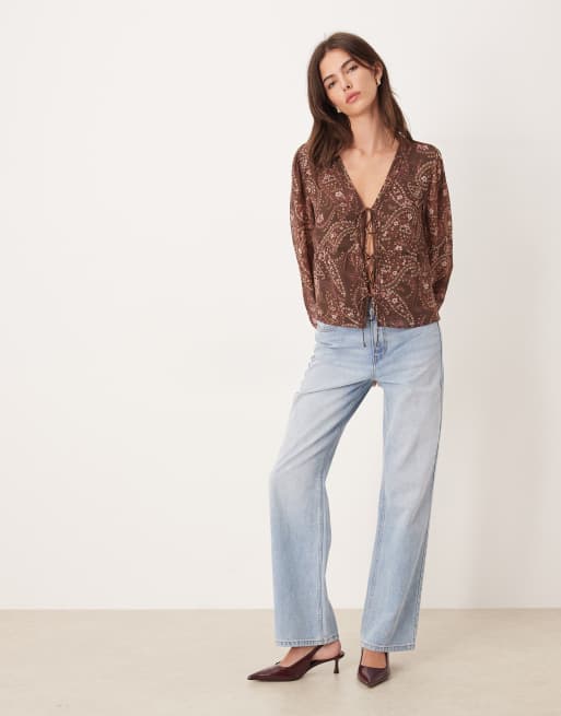 Abercrombie & Fitch - Blouse nouée devant à manches longues et imprimé cachemire - Marron, 2 de 4