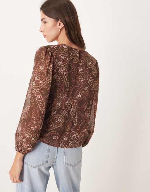 Abercrombie & Fitch - Blouse nouée devant à manches longues et imprimé cachemire - Marron, 4 de 4