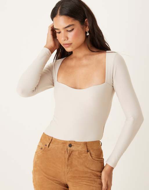 Abercrombie & Fitch - Body met lange mouwen en beha-inzetstuk in crème