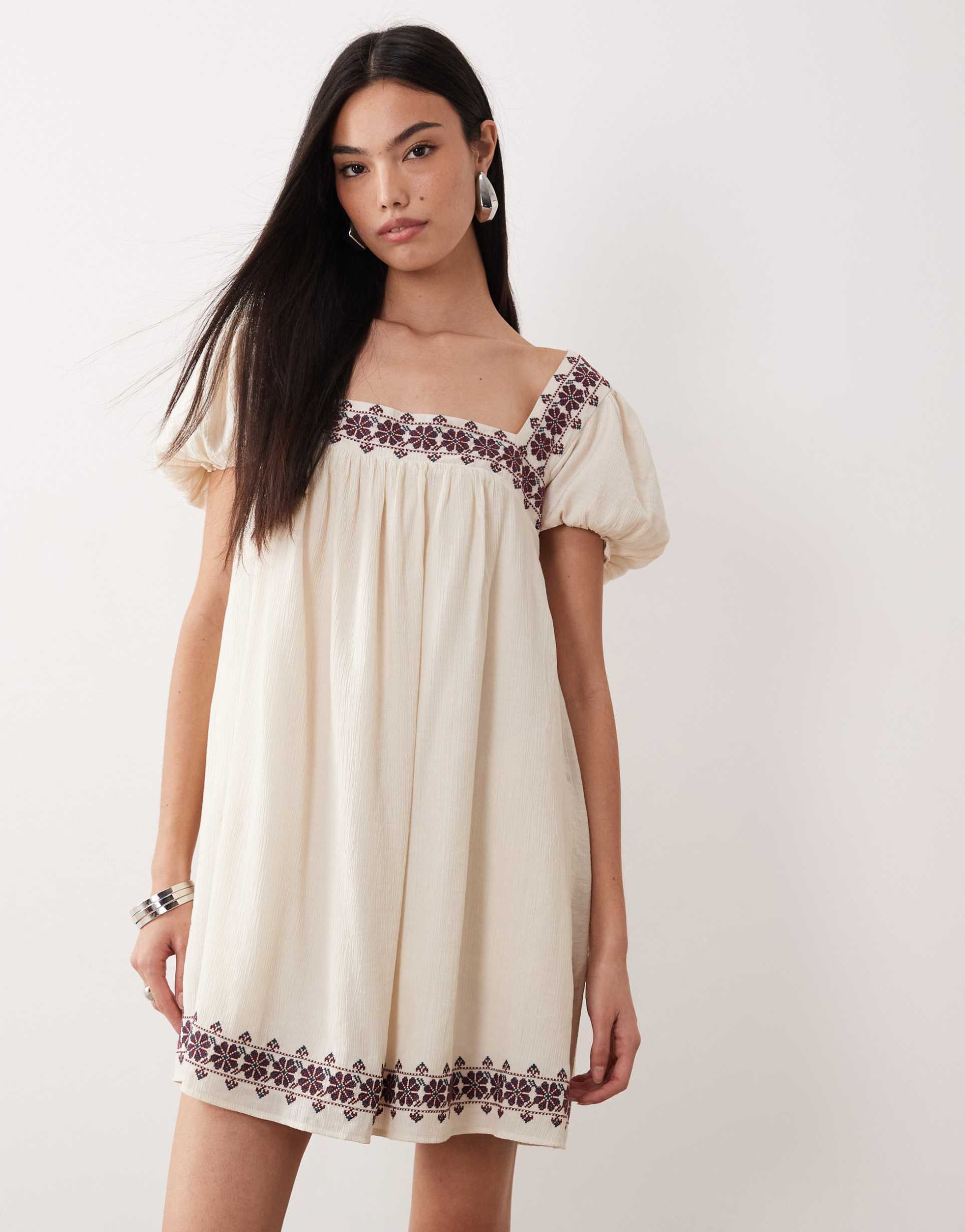 abercrombie & fitch boho embelished puff sleeve babydoll mini dress in cream