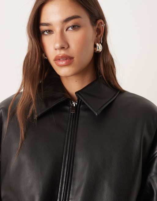 Abercrombie & Fitch - Bomber en imitation cuir à ourlet boule - Noir, 2 de 4