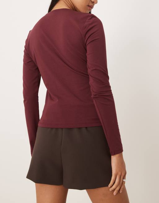 Abercrombie & Fitch bra free v neck long sleeve hardware top in plum, 3 of 4