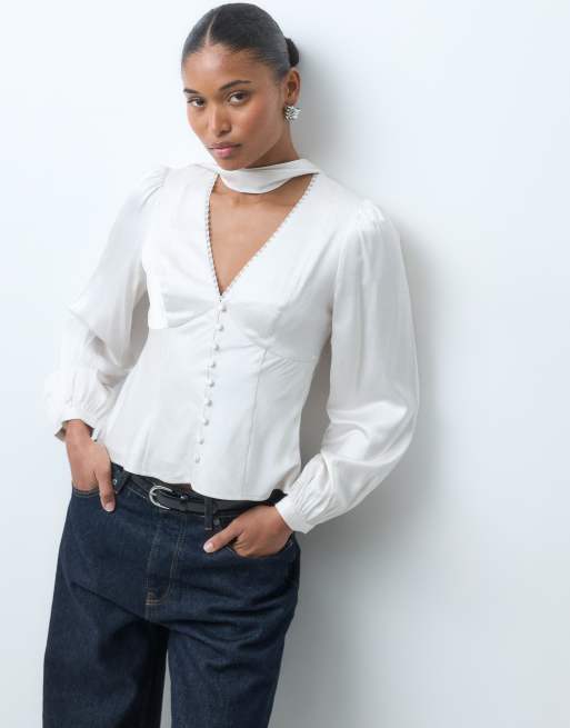 Abercrombie & Fitch button front blouse with scarf detail in cream jacquard, 5 of 5