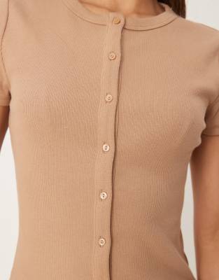 ABERCROMBIE & FITCH BUTTON THROUGH RIBBED TOP 