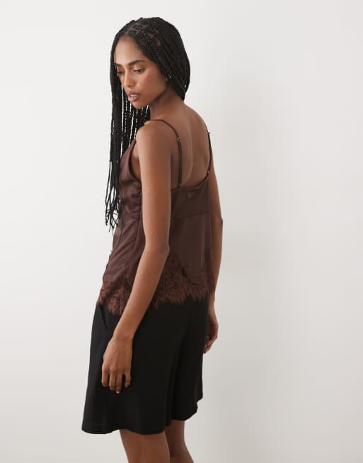 Abercrombie & Fitch cami med bindefront og blondedetalje i satin, brun, 3 af 4