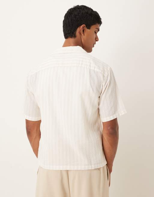 Abercrombie & Fitch - Camicia a maniche corte in seersucker beige a righe, 3 di 5