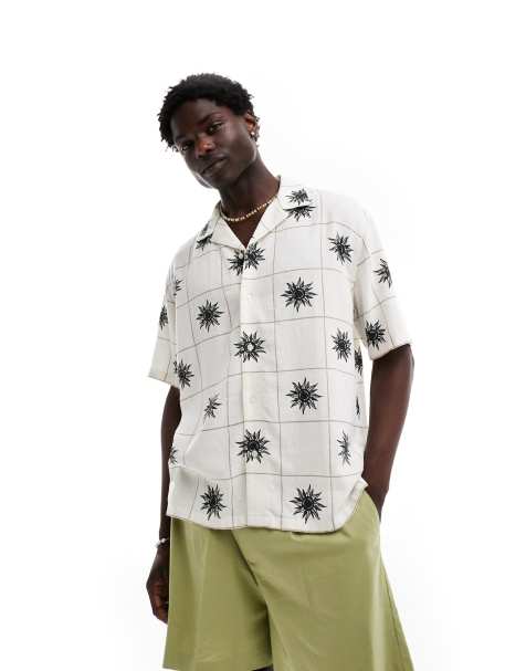 Abercrombie & Fitch - Camicia comoda a maniche corte bianca in misto lino con ricami a quadri - view 1